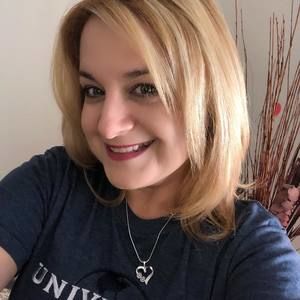 Meet your Posher, Amarilis